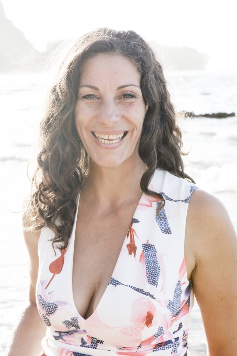 HelenZee.com Helen-Zee-Health-Educator-Profile-Pic  